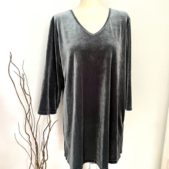 Bundle of two top size L - Picture 8 of 13